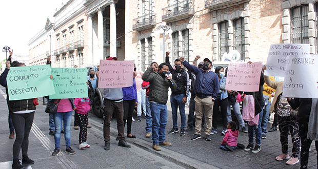 Habitantes de Gregorio de Gante protestan por intento de desalojo