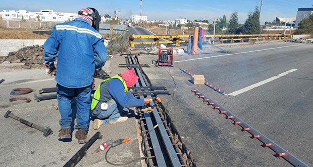 Infraestructura hace reparaciones en puente de Periférico
