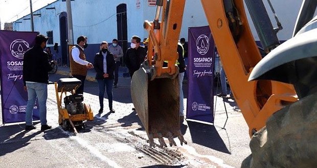 Inicia obra de sustitución de tuberías en barrio de Xixitla
