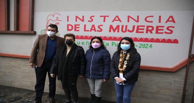 Gobierno de Puebla elabora agenda regional con mujeres de Huehuetla