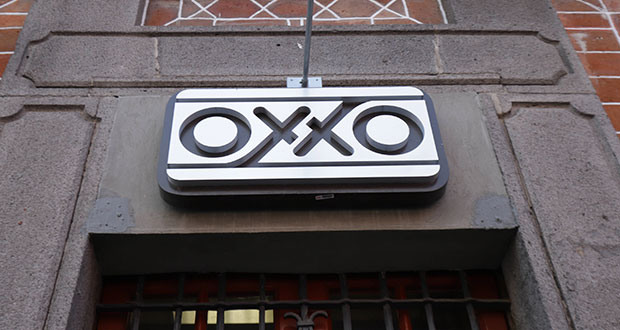 Oxxo paga 155% menos de electricidad que un hogar de clase media: CFE
