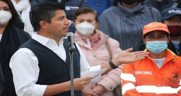 Se trabaja “con todo” para mejorar Puebla: Rivera por 120 días de gobierno