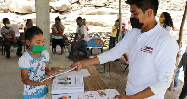 ¿Sabes qué es la educación comunitaria? En Puebla, 16,500 alumnos lo cursan