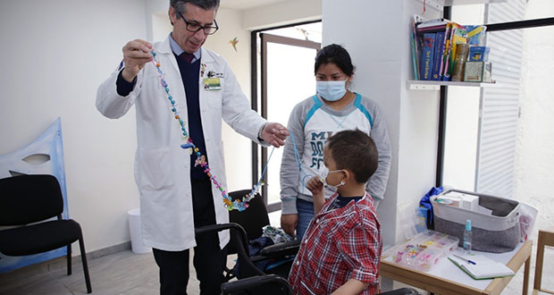 Issste brinda subsidios a padres y madres de infantes con cáncer. Foto: Especial.