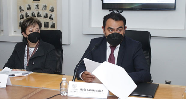 Conflicto sindical de burócratas de Puebla frena revisión salarial: secretario