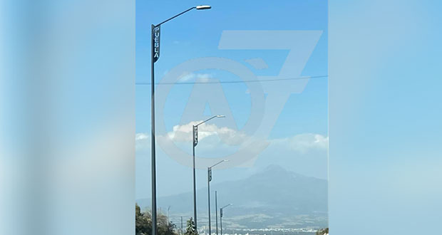 Continúa instalación de luminarias a lo largo de Periférico