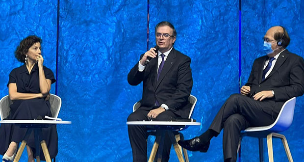 Ebrard pide a líderes internacionales proteger océanos