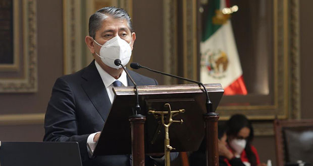 Fiscalía esclarece 80% de feminicidios en Puebla: Higuera en Congreso