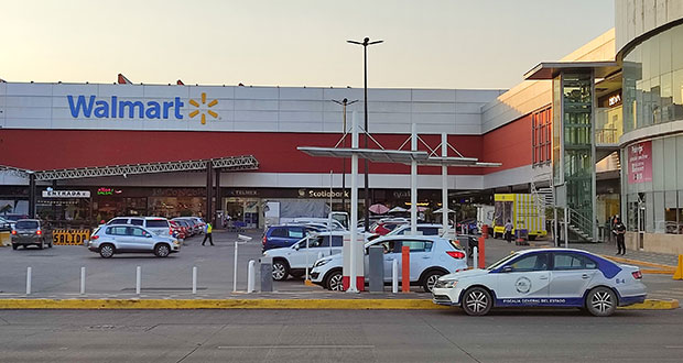 Roban 300 mp a cuentahabiente en Vía San Ángel y le disparan