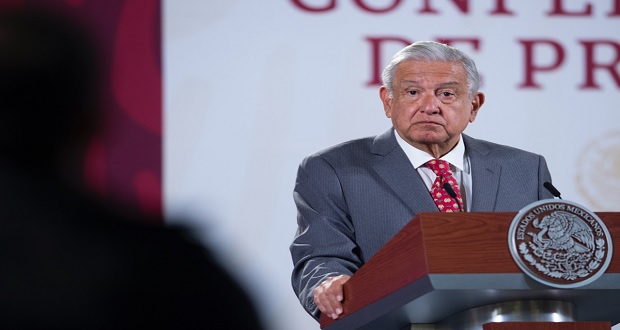 Pedí dar respuesta a denuncias en FGR contra José Ramón: AMLO