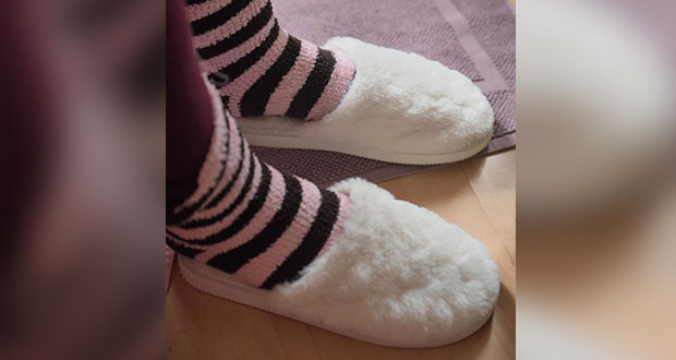 5 beneficios que tienen las pantuflas para la salud de tus pies