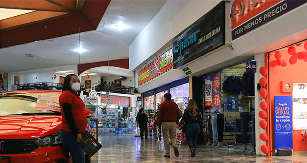 9.6% de locales en centros comerciales de Puebla siguen cerrados por pandemia