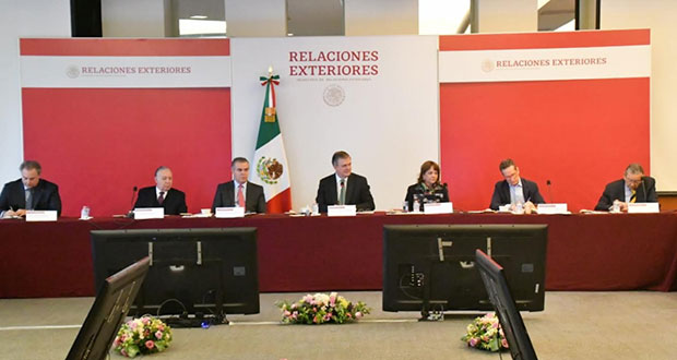 Ebrard acuerda encuentros mensuales con CCE para conformar agenda