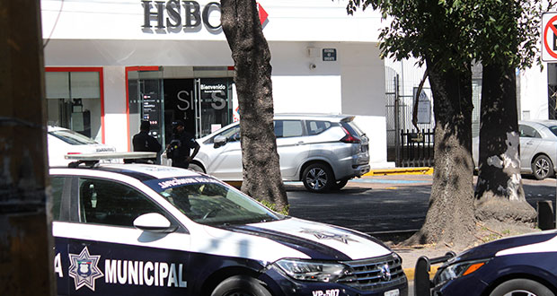 Frustran asalto en HSBC de Puebla; un detenido resulta herido