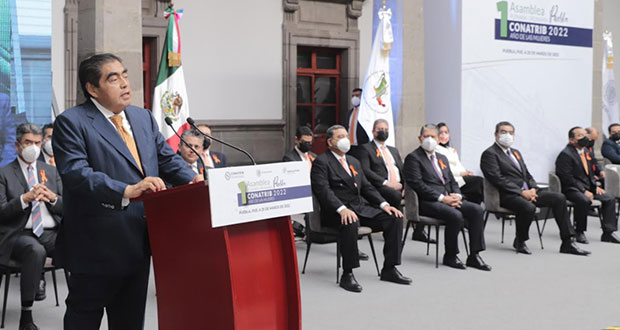 Hoy, ningún perfil político asume como magistrado en Puebla: Barbosa 