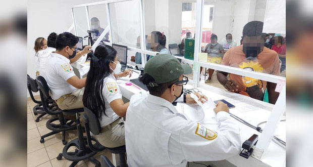 INM da 800 tarjetas a personas de distintas nacionalidades en Chiapas