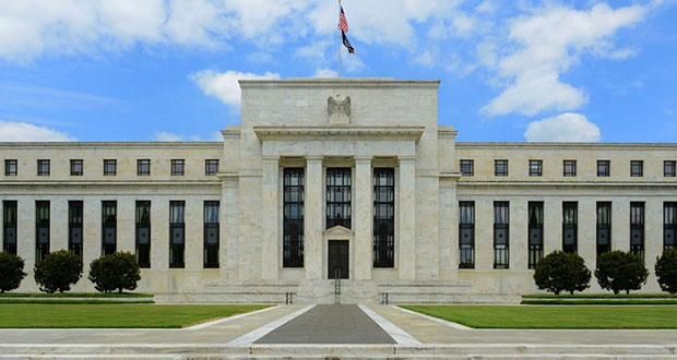 Por inflación, Reserva Federal de EU sube tasa de interés .25 puntos