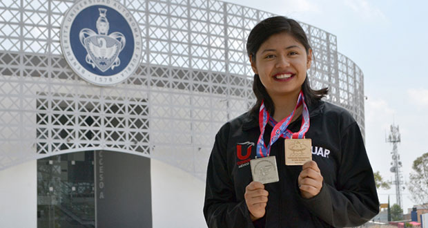 Victoria, alumna de BUAP, reconocida como mejor una de las mejores atletas