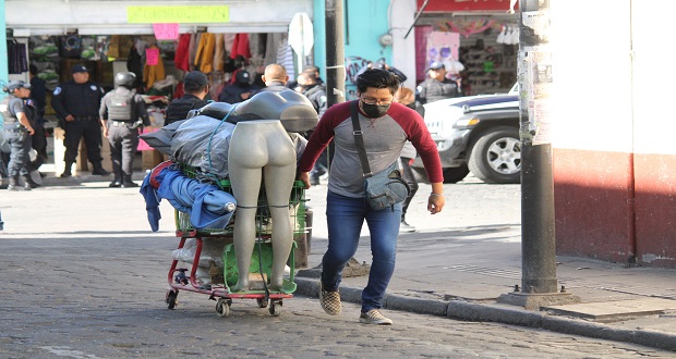 Ambulantes no regresarán a calles del centro de Puebla, asegura Segom