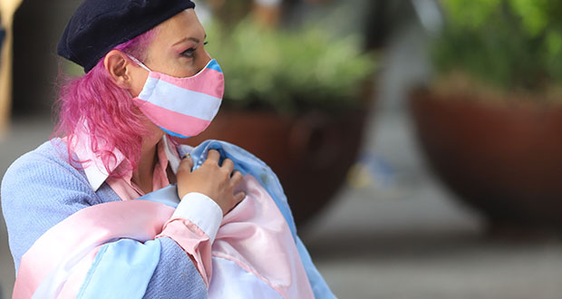 Buscarán espacios en empresas y servicio público para personas trans en Puebla