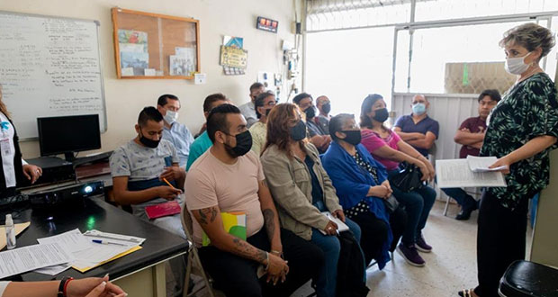 Capacitan para frenar violencia a mujeres en transporte público
