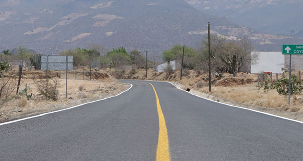 Con inversión de 125 mdp, rehabilitan 2 carreteras en Sierra Negra de Puebla
