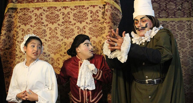Con obra de baile y teatro, Antorcha celebra al dramaturgo Molière