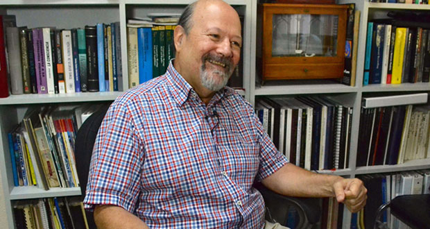 Enrique Soto, de BUAP, es distinguido como Investigador Nacional Emérito