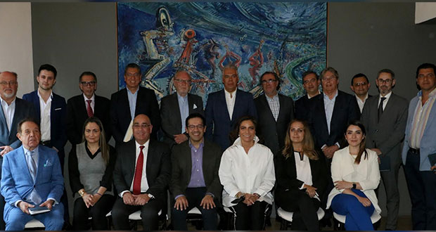Gobierno da créditos por 589 mdp a empresas poblanas