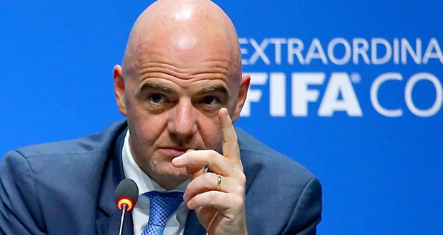 Presidente de FIFA de visita en México; asistirá a partido en CU