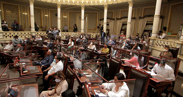 Proponen que concesiones de comunas se ajusten a leyes local y federal 