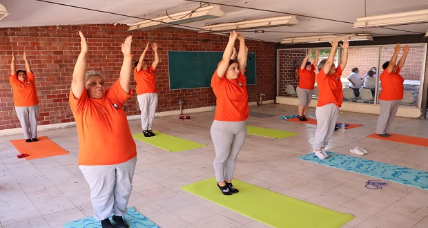 IMSS de Puebla promueve la actividad física con "rally por la salud"