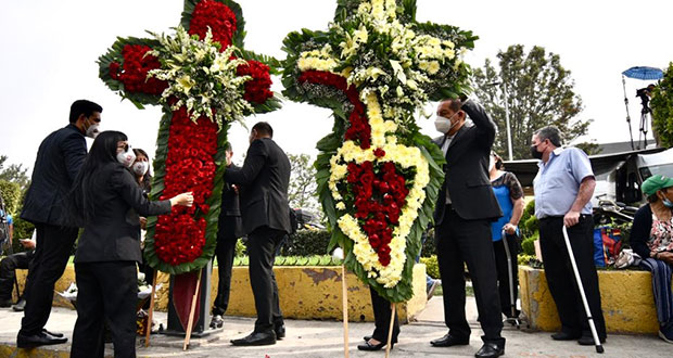 A un año, familiares recuerdan a víctimas de colapso en L12 del Metro