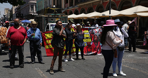 Exigen justicia por asesinatos de Coyomeapan; piden que FGR atraiga caso