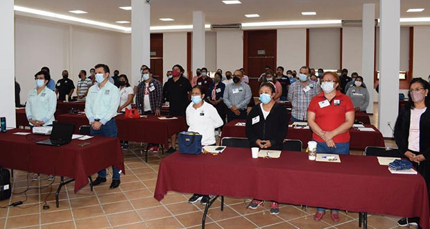 IMSS de Puebla da curso sobre salud psicoemocional a directivos