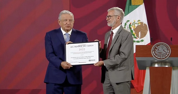 Por medidas de control, OMS entrega premio del Día Mundial sin Tabaco a AMLO