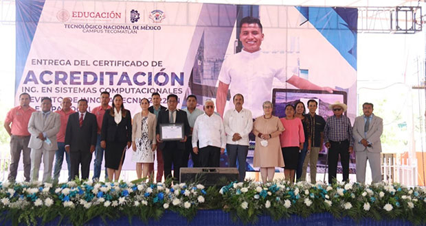 Tecnológico de Tecomatlán recibe acreditación del Cacei