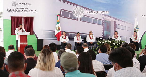 Tepeaca estrena Ciudad Judicial; construirán diez más en Puebla