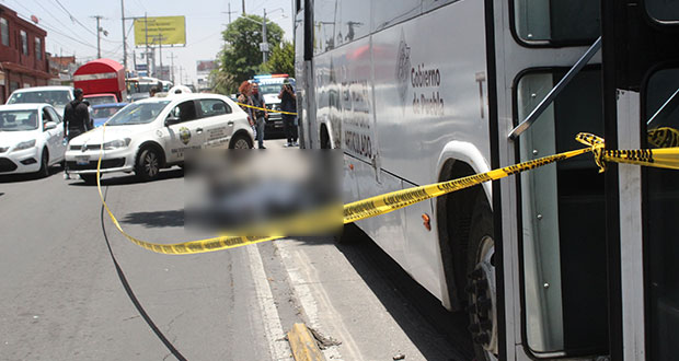 Unidad de L1 de Ruta arrolla y mata a ciclista en diagonal Defensores
