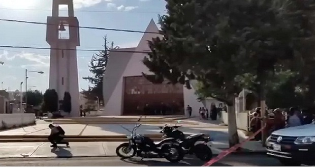 Balacera en iglesia de Zacatecas deja 2 muertos, entre ellos un menor