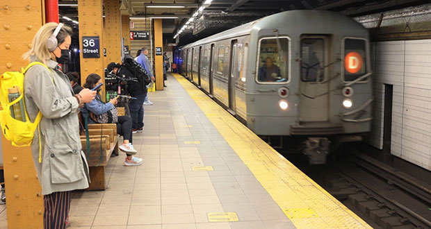 Asesinan a mexicano durante ataque en metro de Nueva York