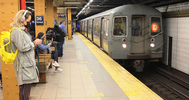 Asesinan a mexicano durante ataque en metro de Nueva York