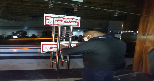 Clausuran 4 negocios con venta de alcohol en Puebla capital 