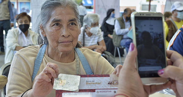 ¡Recoge tu tarjeta bancaria de programas de Bienestar en Puebla!