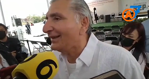 Como Ebrard, Adán Augusto comparte su Whatsapp; “yo sí contesto”