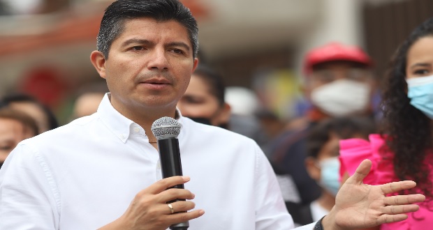 Tras asesinato de hijo de edil de Celaya, Eduardo Rivera manda pésame