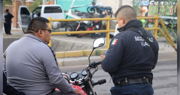 Policía de San Pedro Cholula inicia operativo de revisión de motos