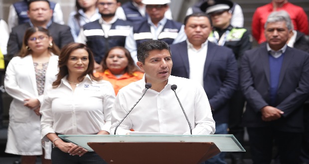 138 nuevos policías y 240 calles rehabilitadas, destaca Rivera en informe