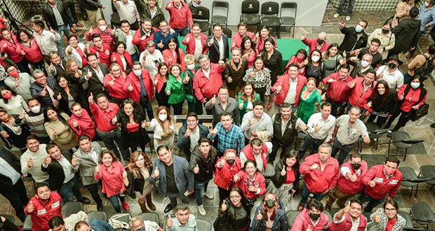 En Puebla, rinden protesta 142 comités municipales del PRI