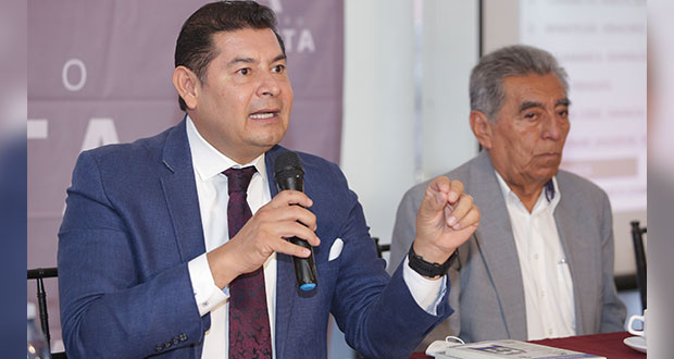 Armenta pide a aspirantes a dirigencia de Morena respetar investidura de Barbosa